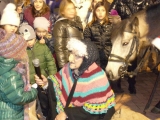 Foto befana a cavallo 2013